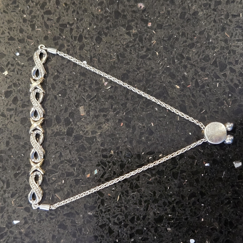 Stylish Silver Infinity Chain Bracelet